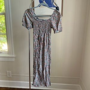 Wild Fable micro floral puff-sleeve midi dress
